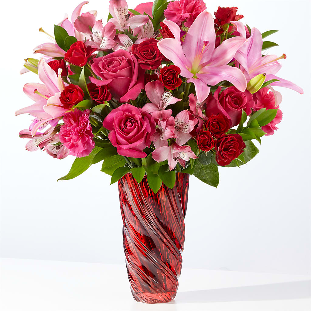 In Love Bouquet with Luxe Swirl Vase – Temptation Flower Shop, Wichita KS