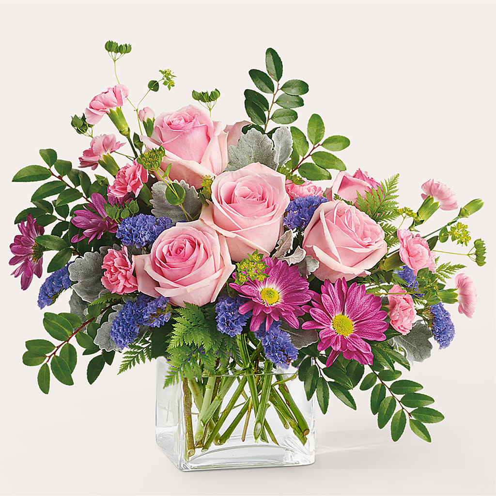 Starlet Bouquet – Temptation Flower Shop, Wichita KS