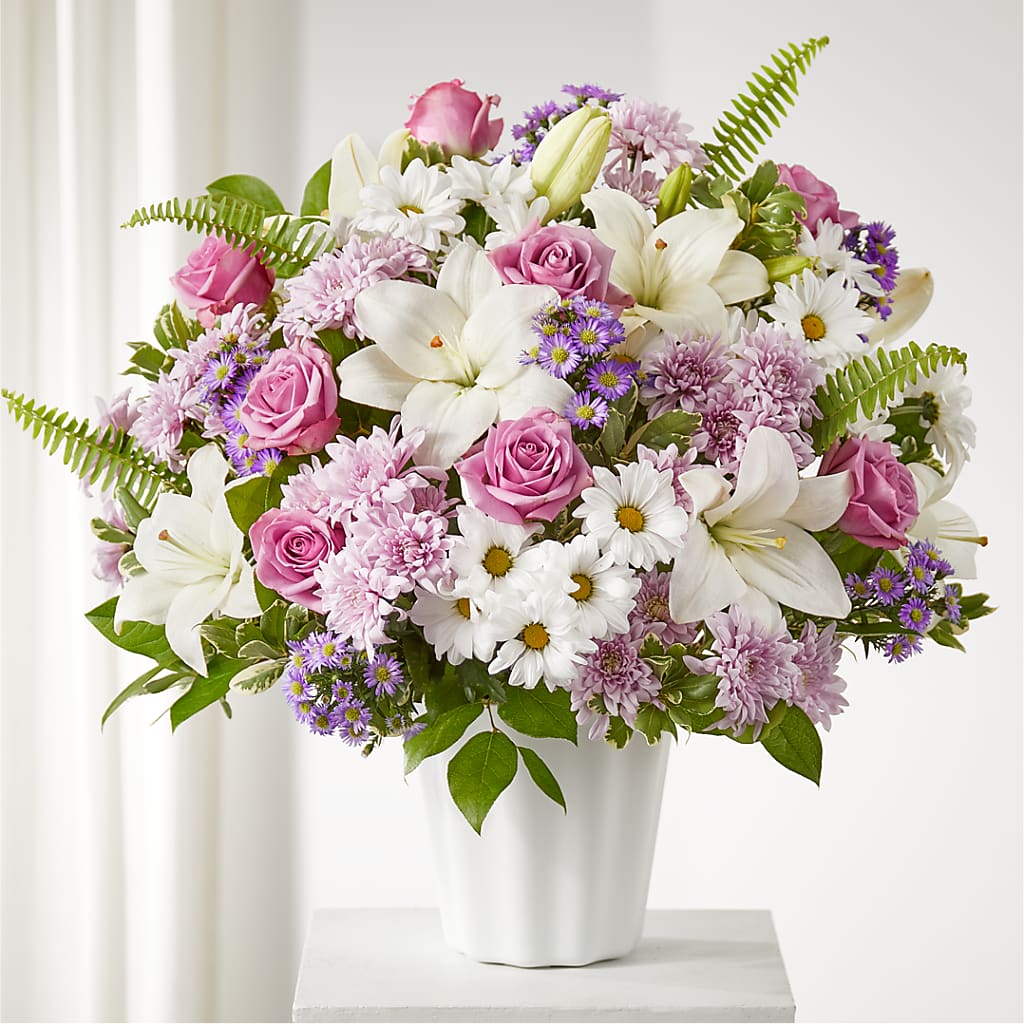 Warmest Thoughts Tabletop Basket – Temptation Flower Shop, Wichita KS