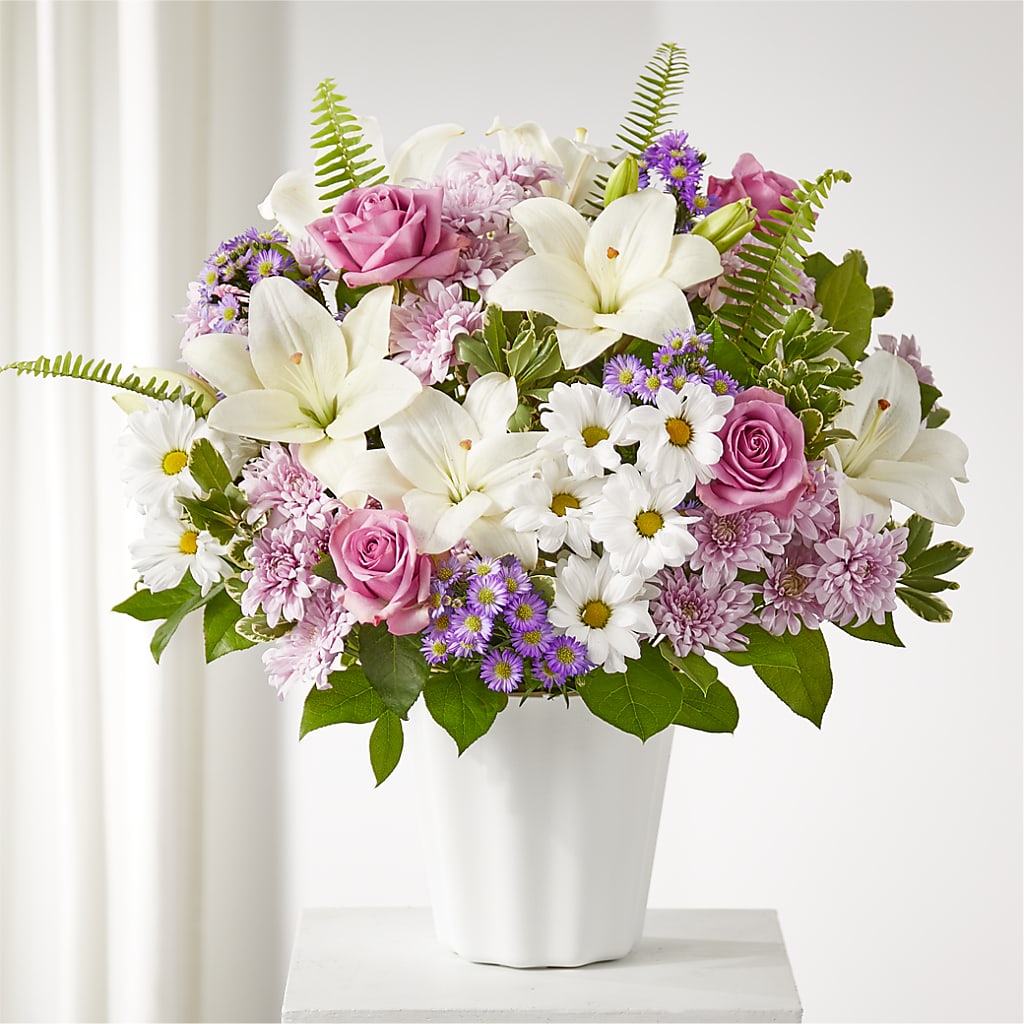 Warmest Thoughts Tabletop Basket – Temptation Flower Shop, Wichita KS
