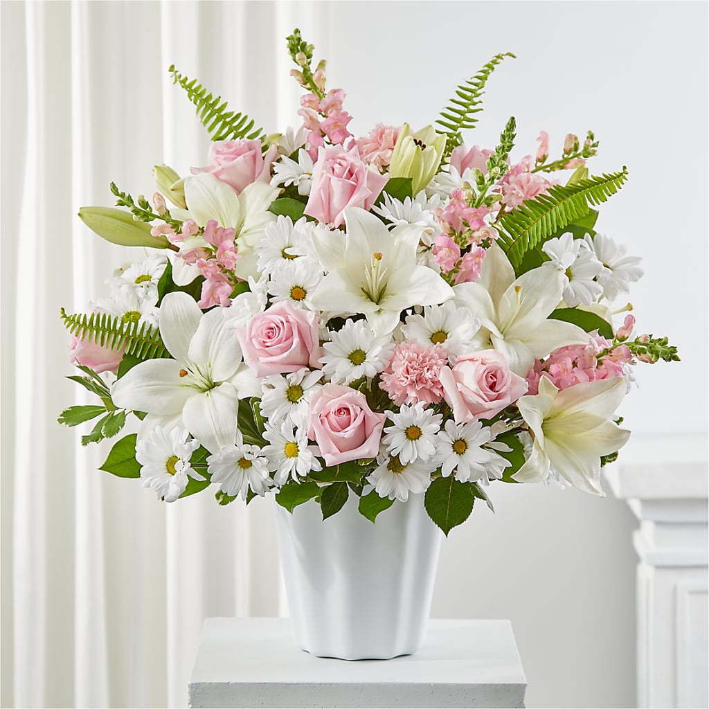 Soft Touch Tabletop Basket – Temptation Flower Shop, Wichita KS