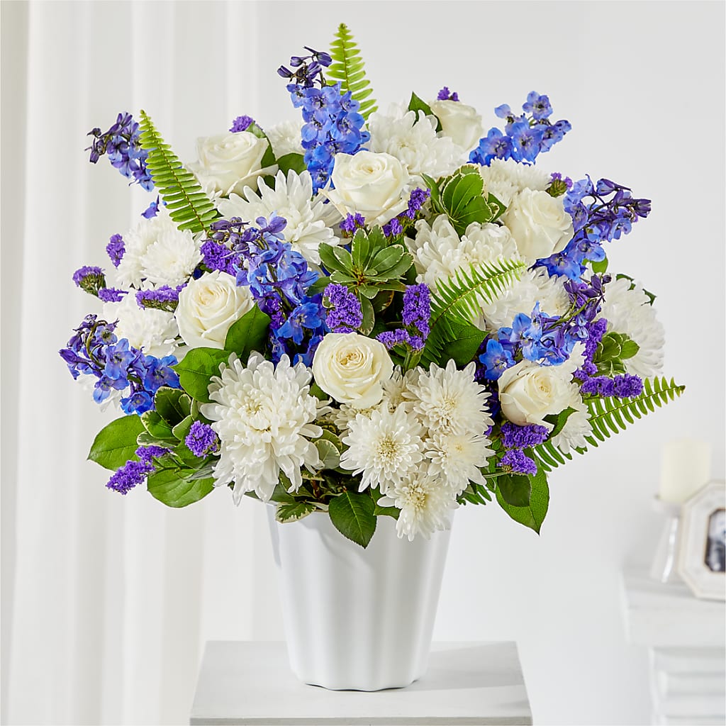 Hold Dear Tabletop Basket – Temptation Flower Shop, Wichita KS
