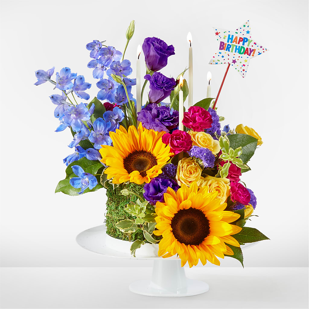 Star of the Day Floral Cake – Temptation Flower Shop, Wichita KS