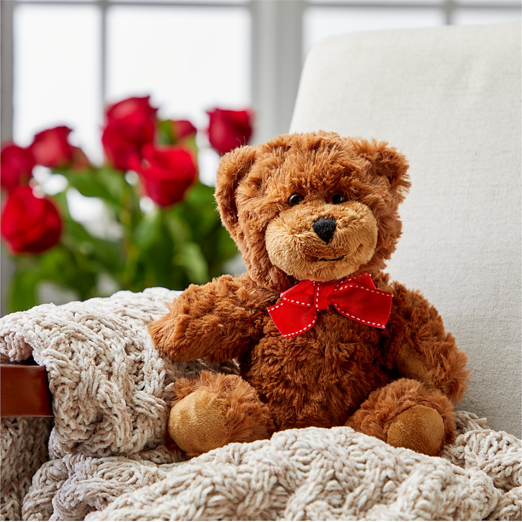 Romantic Long Stem Red Rose Bouquet Bundles –  Temptation Flower Shop, Wichita KS