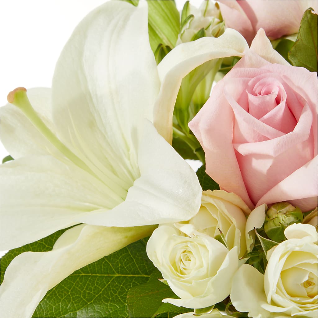 Kindhearted Bouquet –  Temptation Flower Shop, Wichita KS