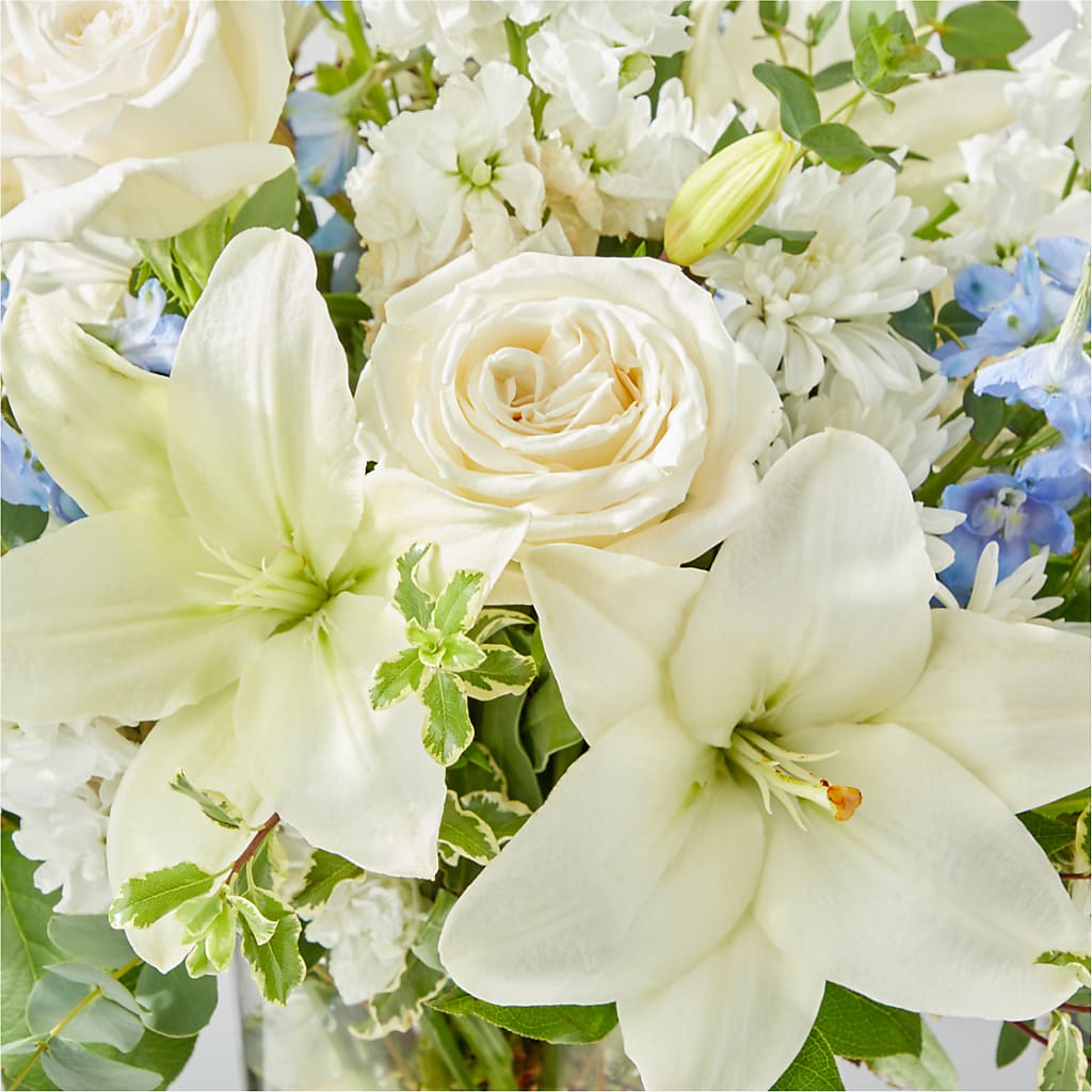 Peace of Mind Bouquet –  Temptation Flower Shop, Wichita KS