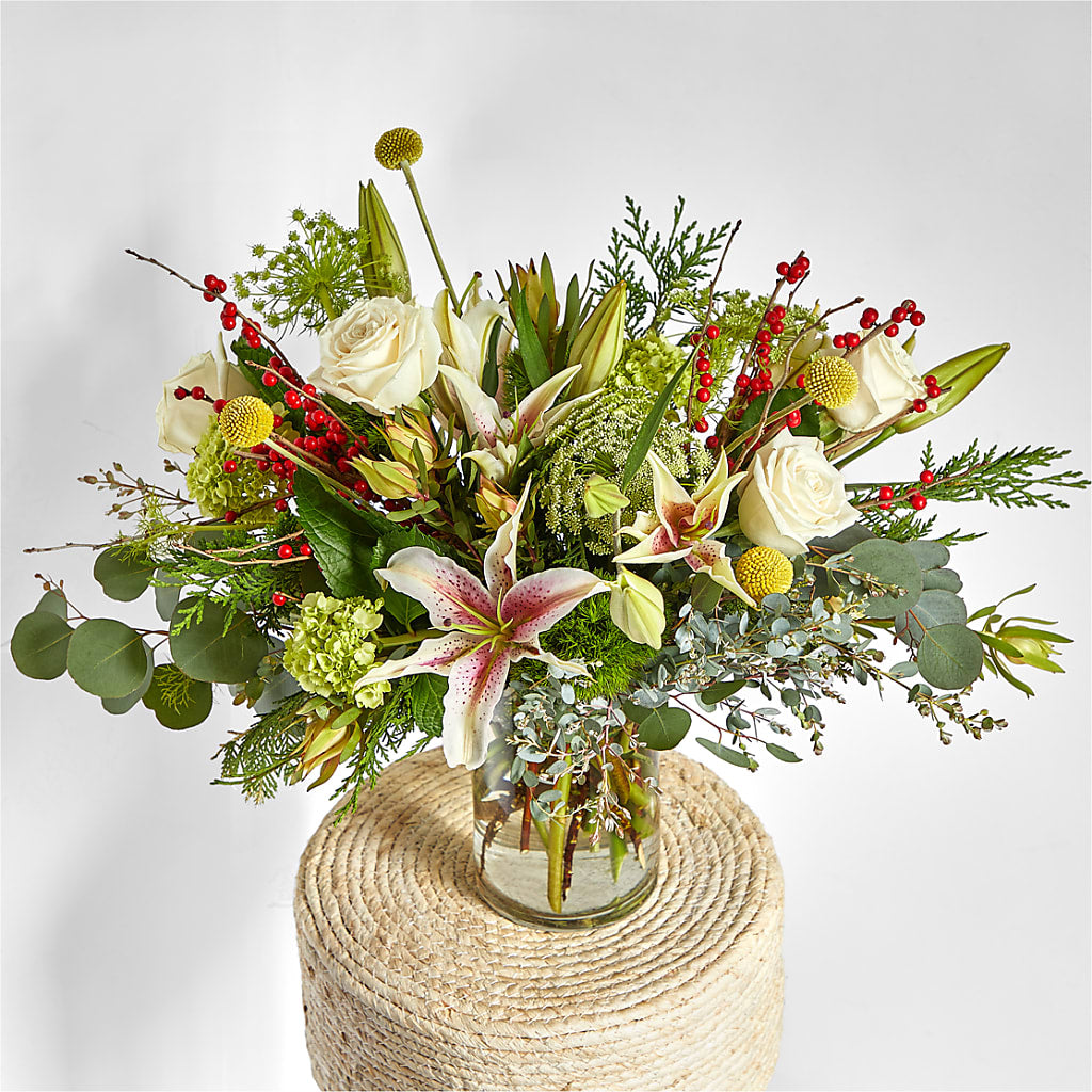 Berry & Bright Bouquet –  Temptation Flower Shop, Wichita KS