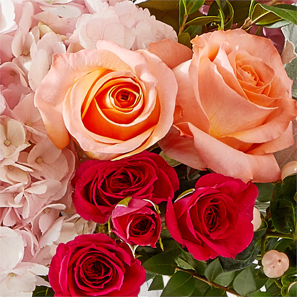 Glitz & Glam Bouquet –  Temptation Flower Shop, Wichita KS
